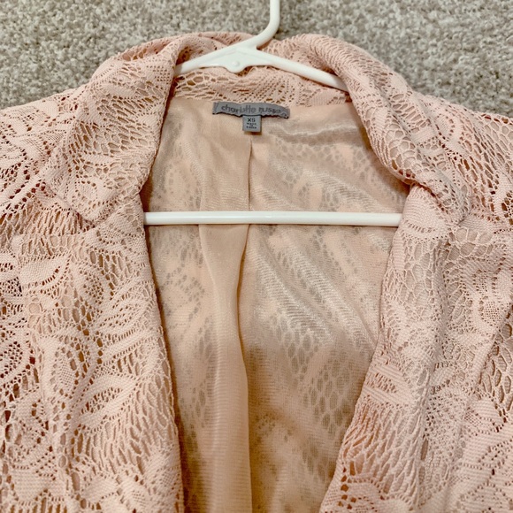 Vests - Picture 2 of 4